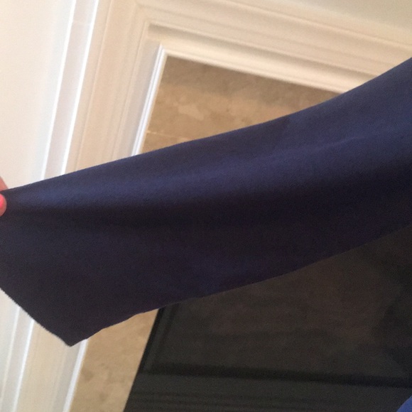 Chelsea & Theodore Asymmetrical Tunic - Picture 4 of 8